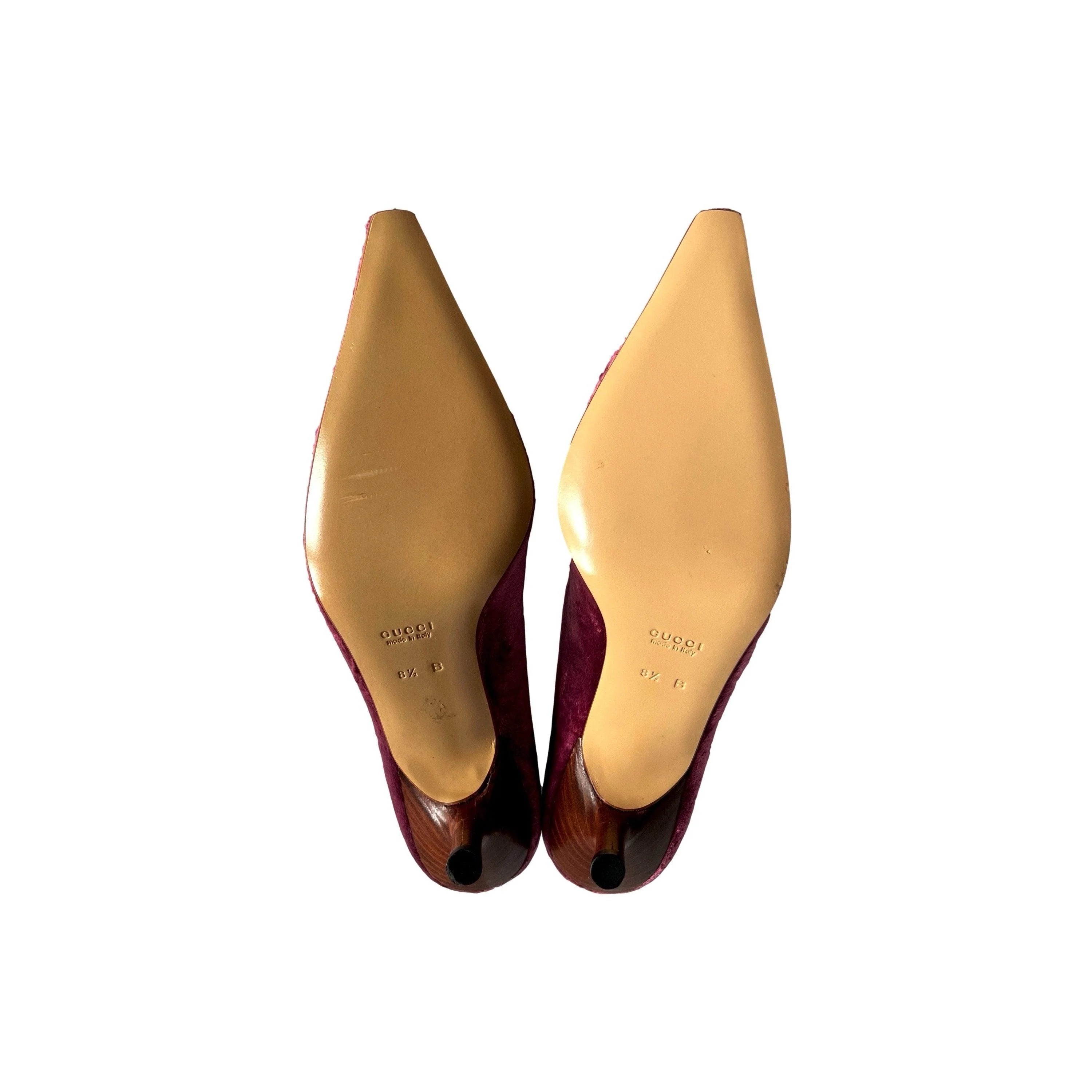 Gucci Pink Velvet Heels - Image 2