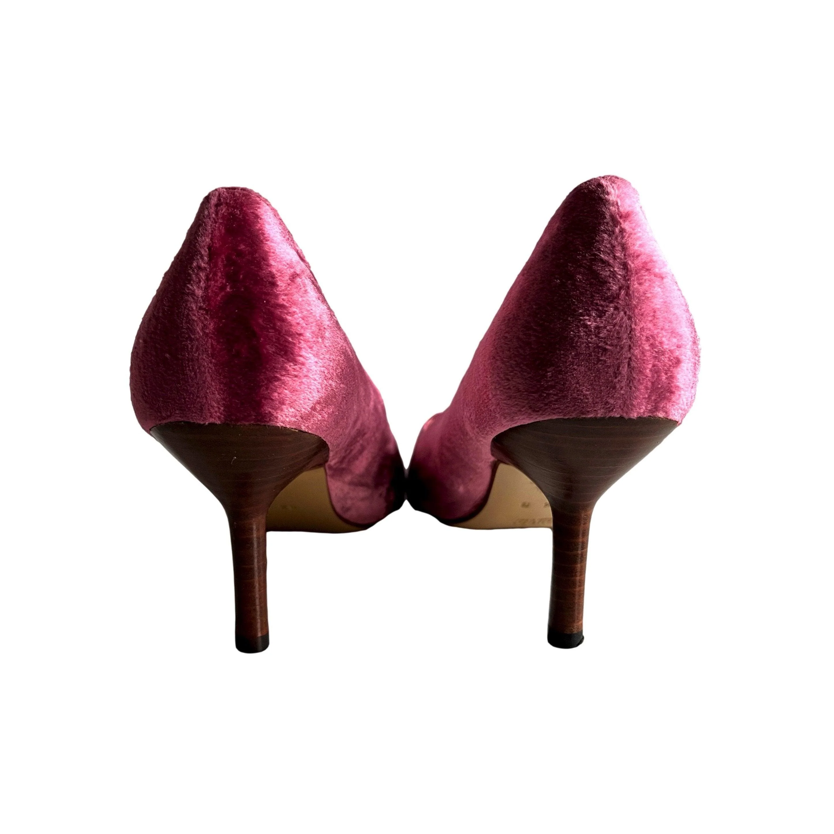 Gucci Pink Velvet Heels - Image 3
