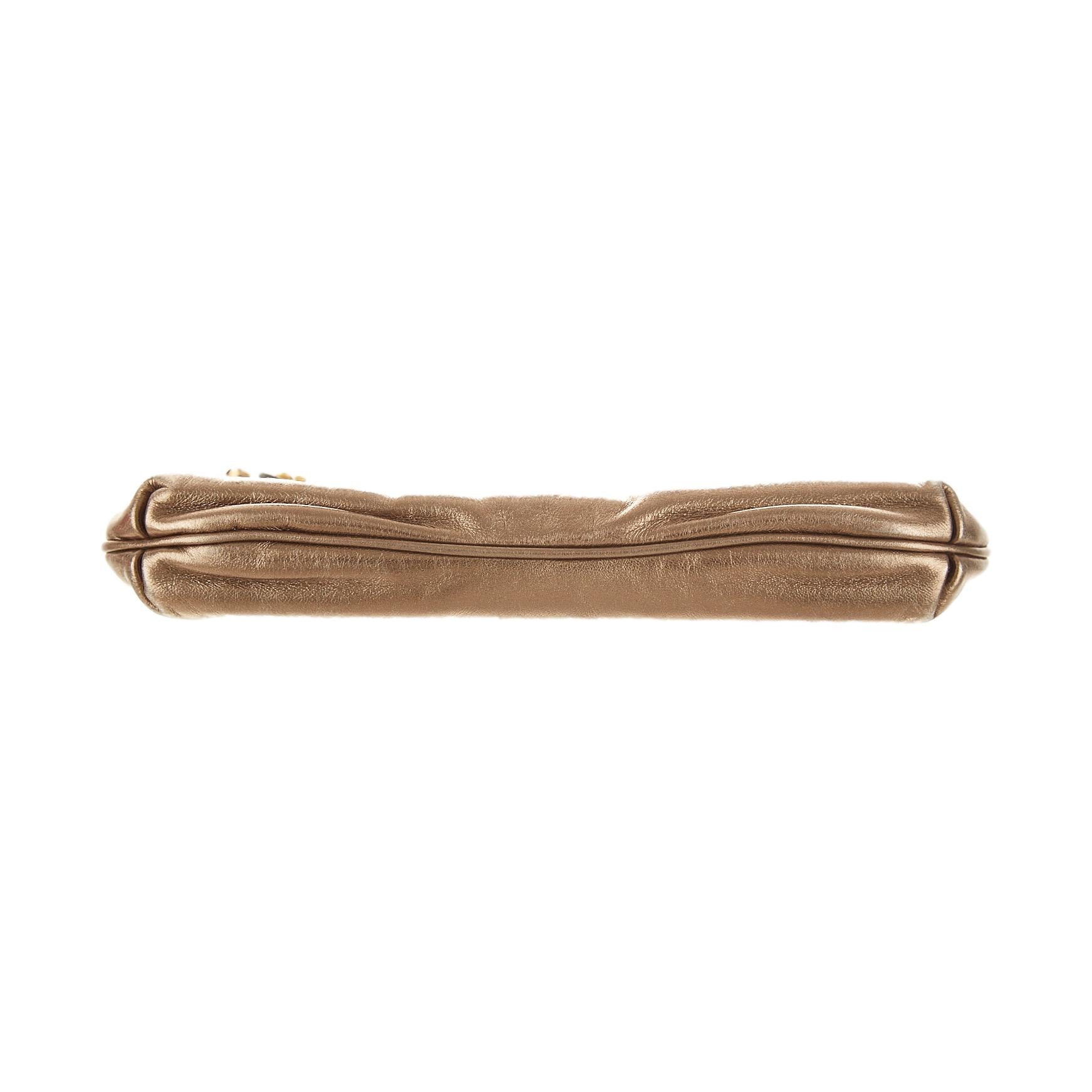Gucci Gold Heart Chain Shoulder Bag - Image 3