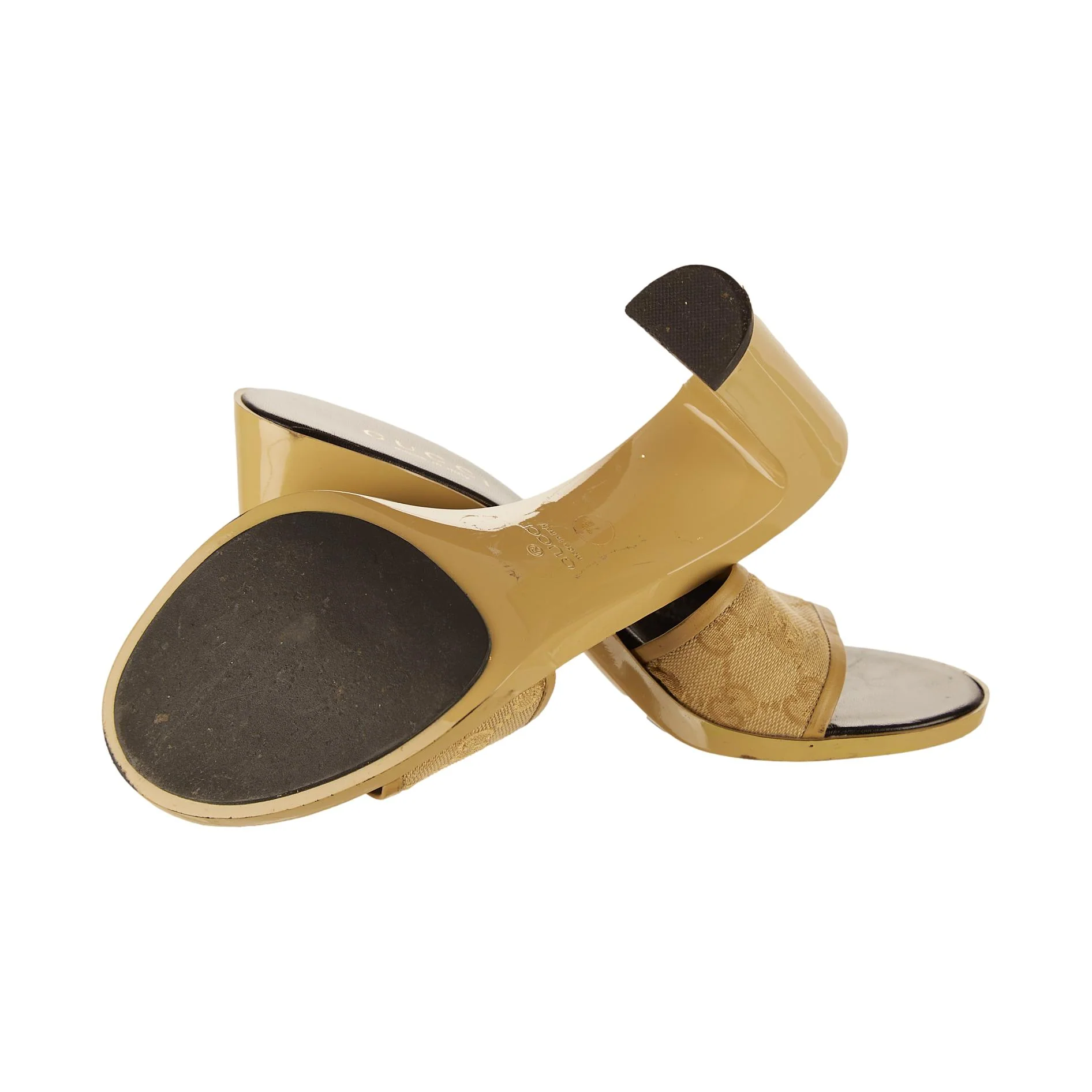 Gucci Tan Logo Heels - Image 3