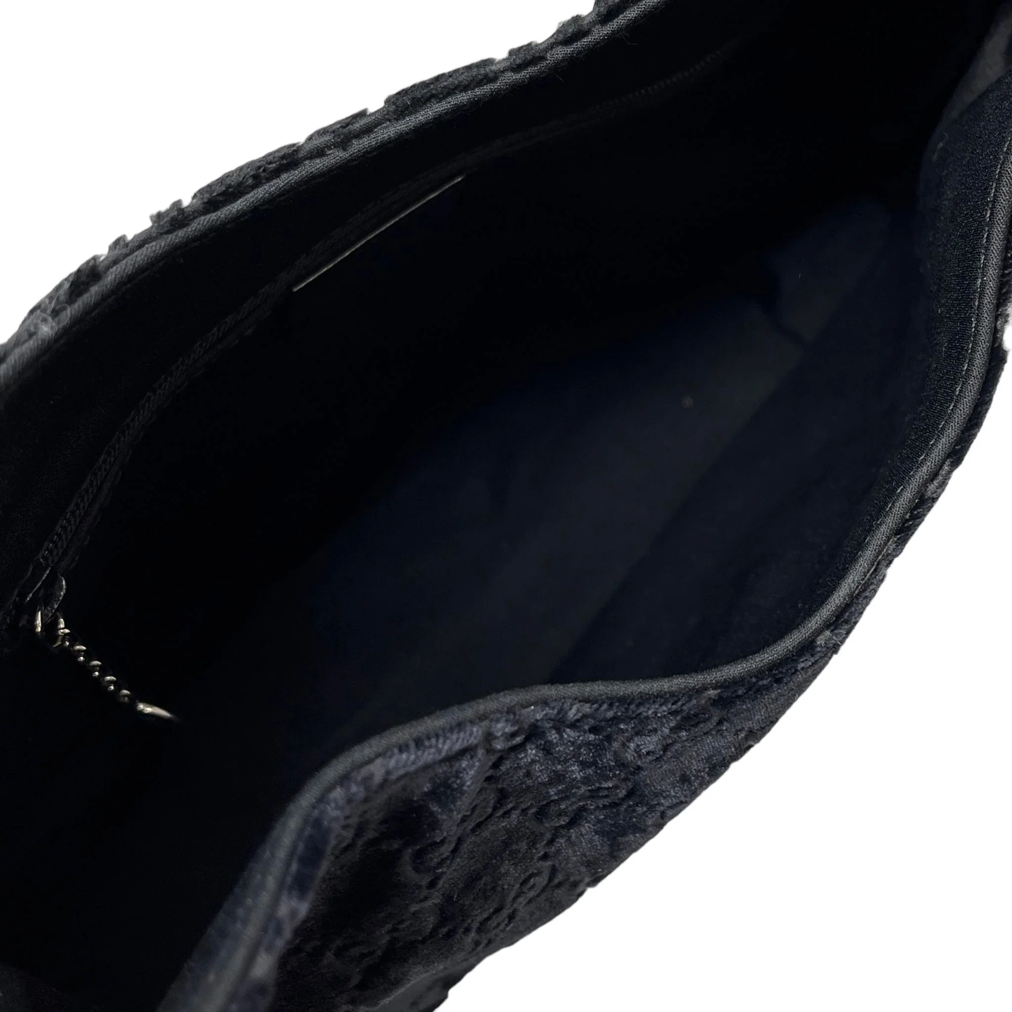 Gucci x Tom Ford Black Velvet Shoulder Bag - Image 3