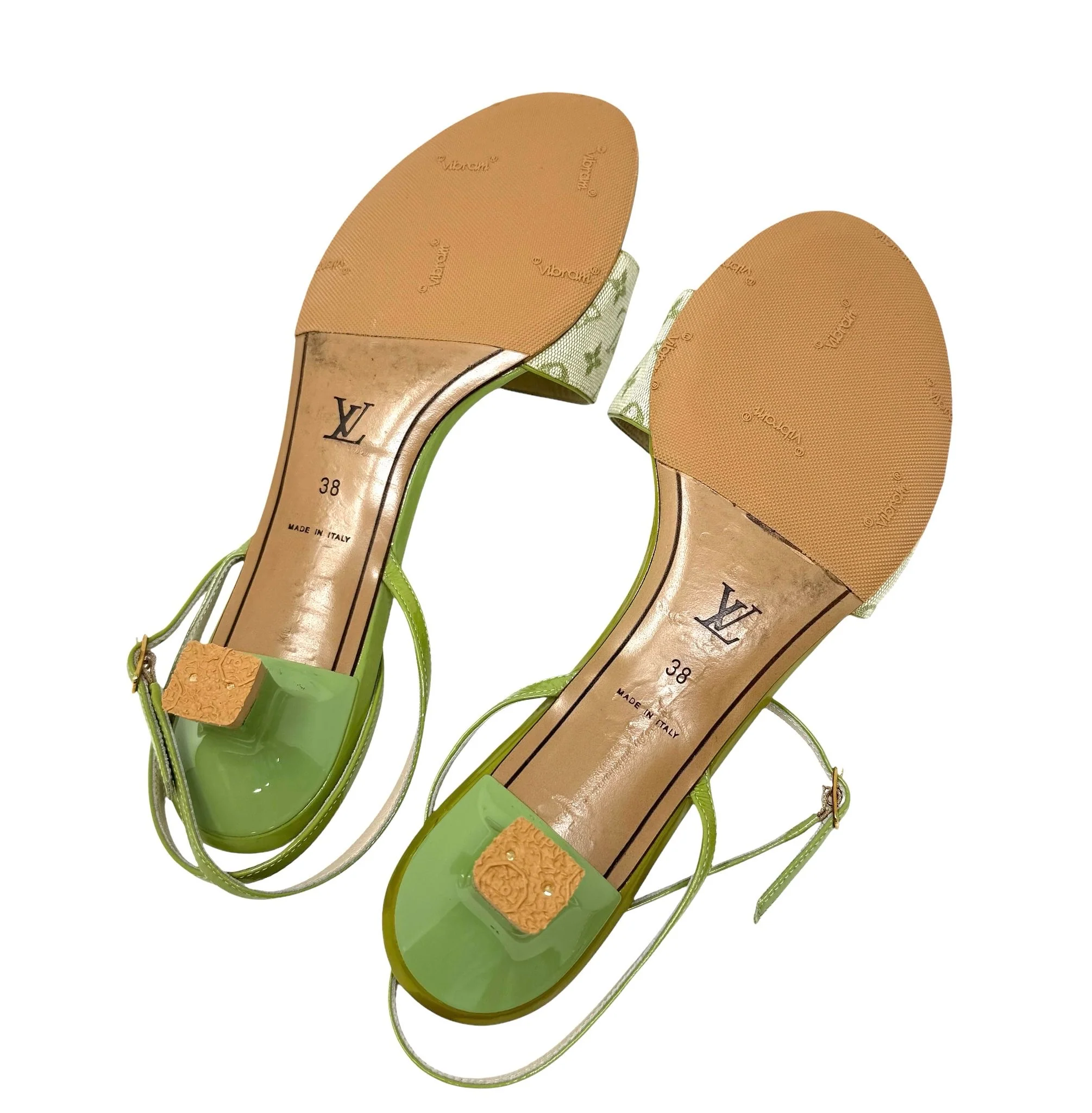 Louis Vuitton Green Tie Up Kitten Heels - Image 4