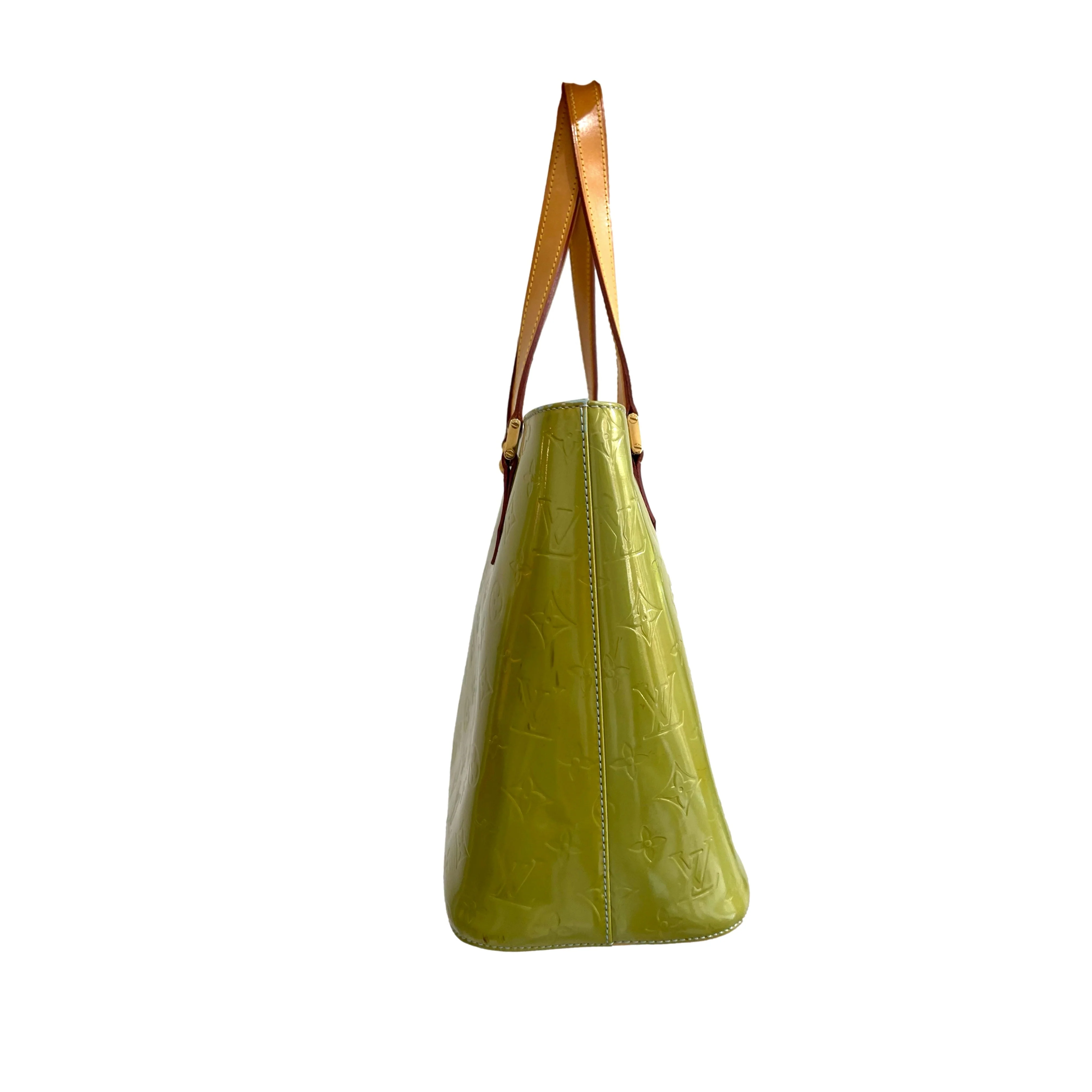 Louis Vuitton Green Vernis Shoulder Bag - Image 3