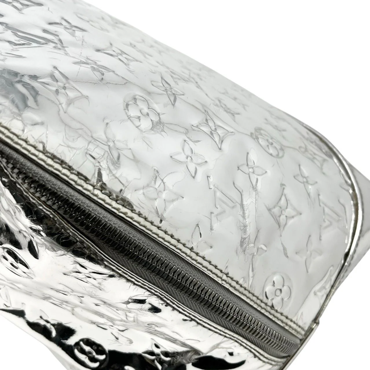 Louis Vuitton Silver Monogram Miroir Alma GM Bag - Image 4