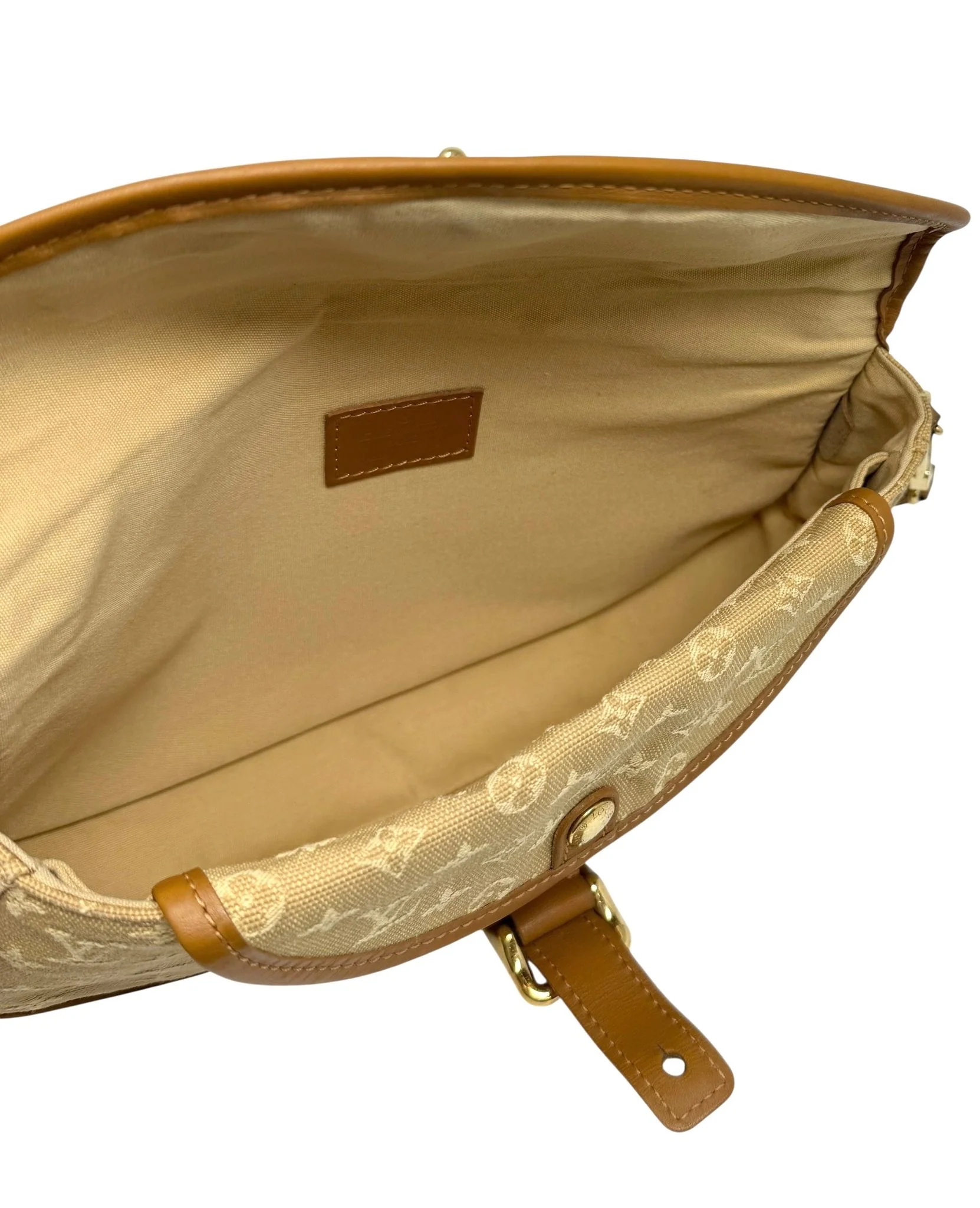 Louis Vuitton Tan Canvas Shoulder Bag - Image 3