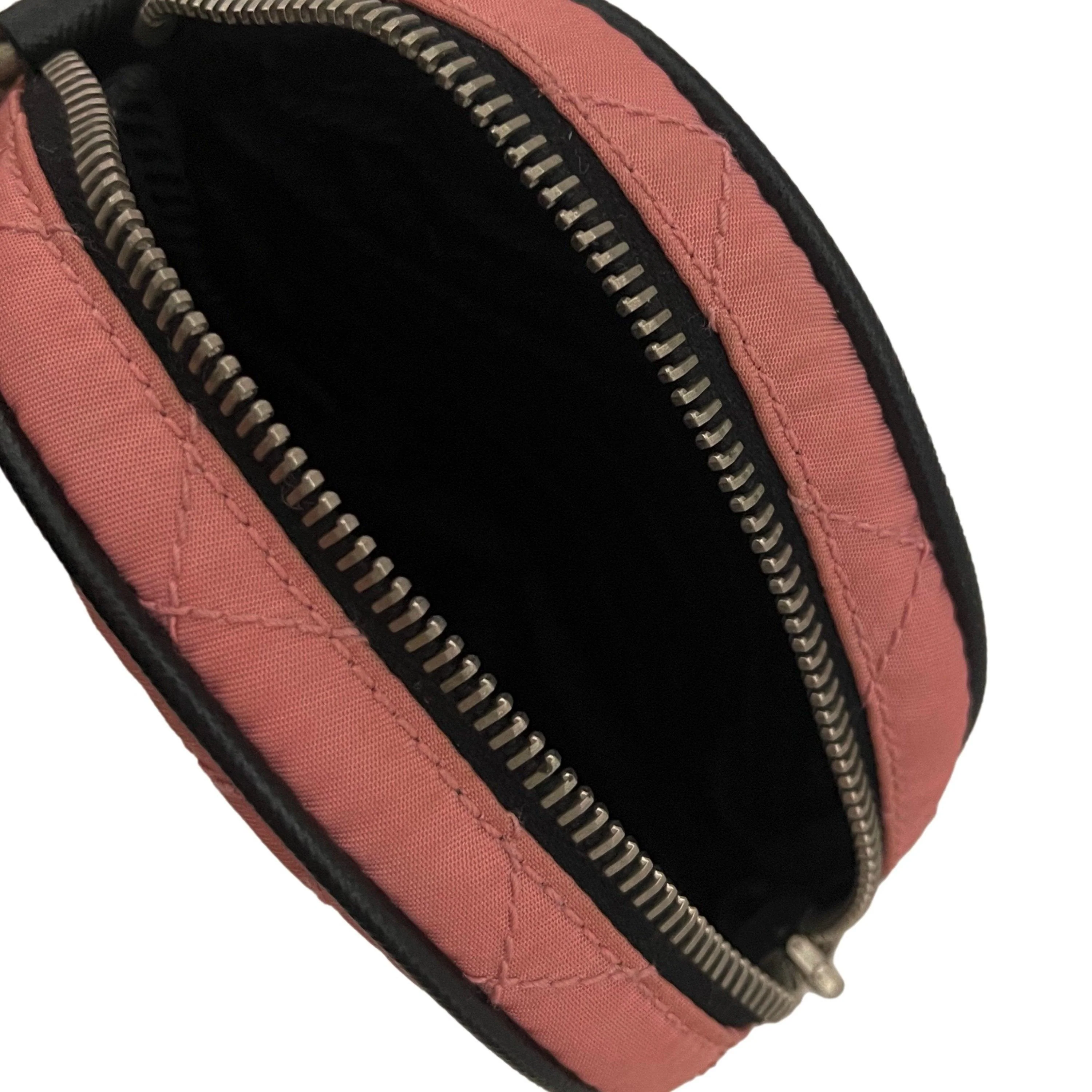 Prada Pink Quilted Logo Wristlet - Image 4