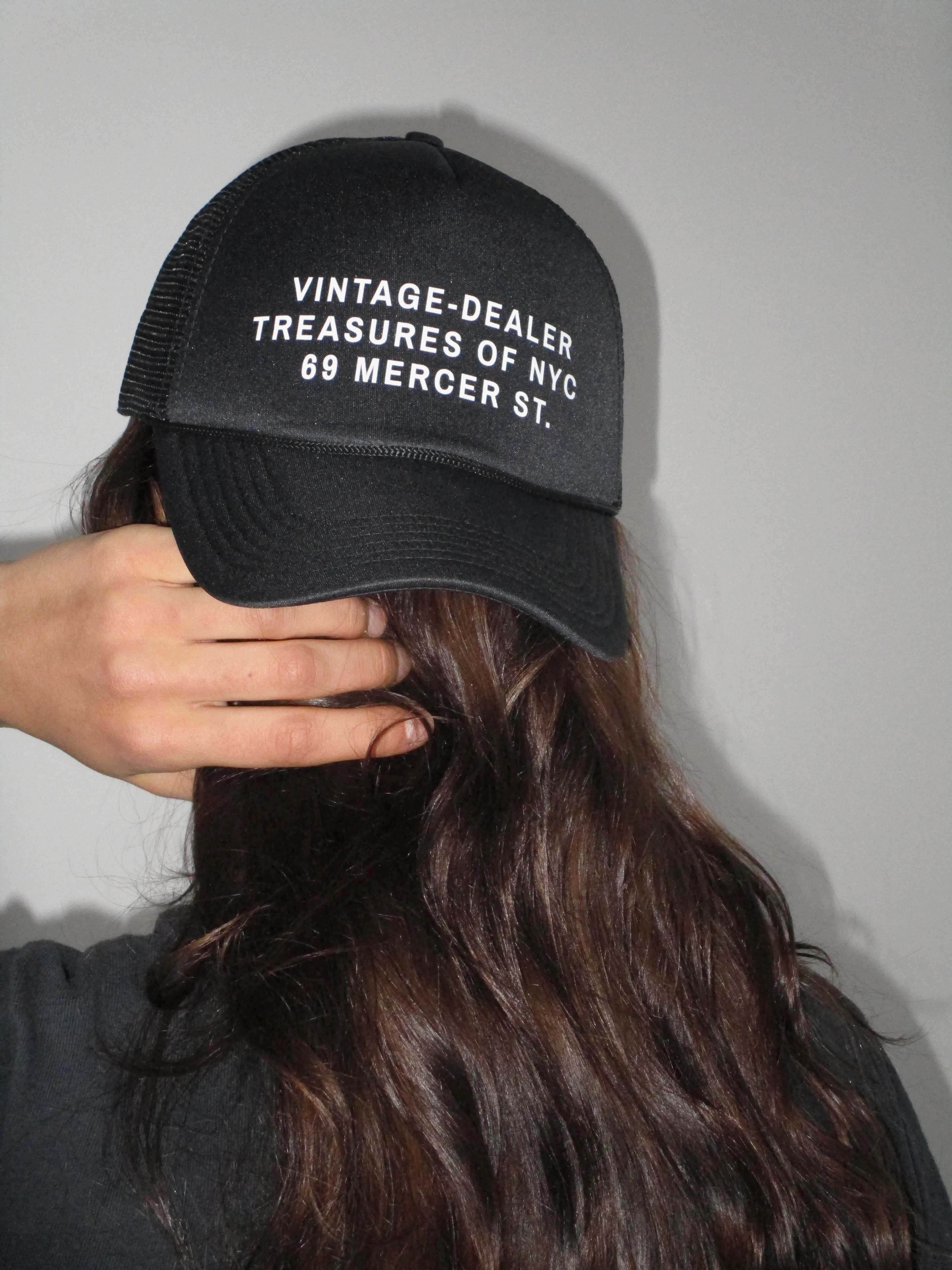 TNYC 'Vintage-Dealer' Trucker Hat